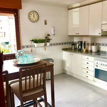 Casa En Oviedo, Urbanizacion La Fresneda Holiday home
